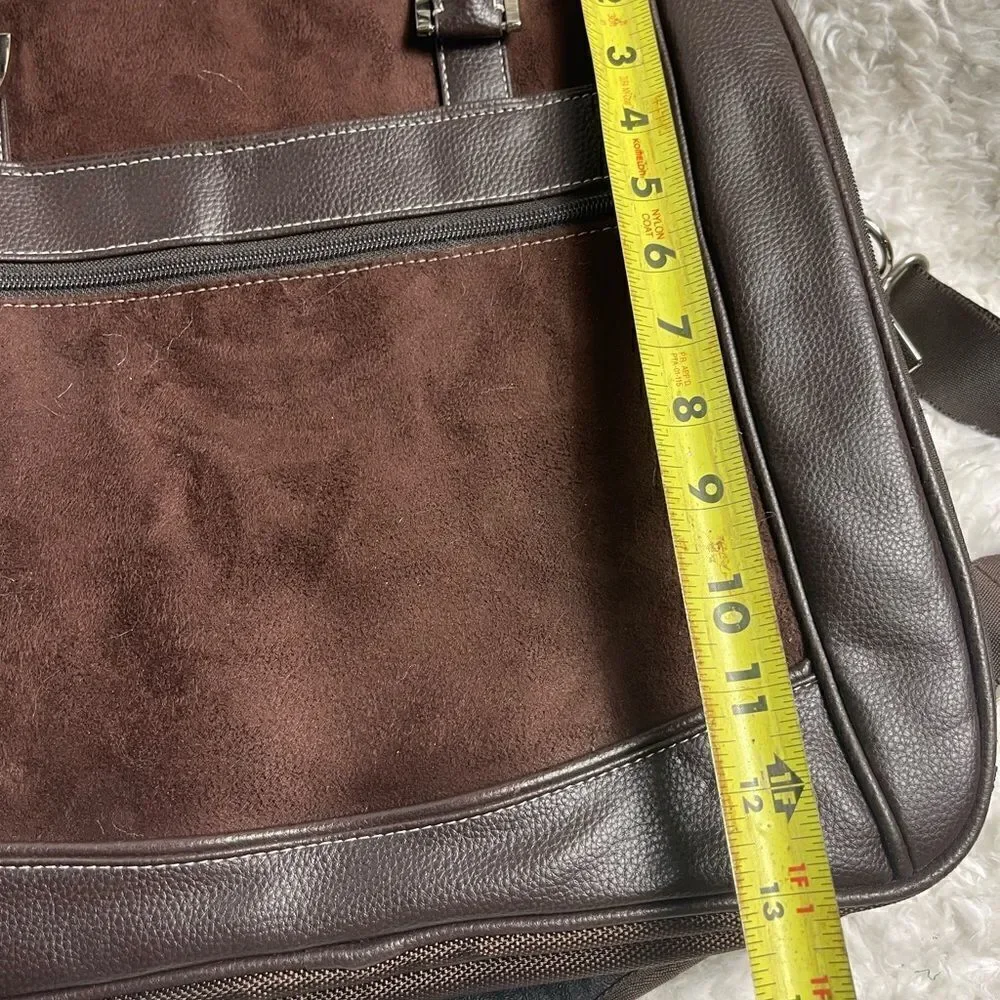NWOT Mobile Edge Special Edition laptop /office bag Brown faux leather suede .